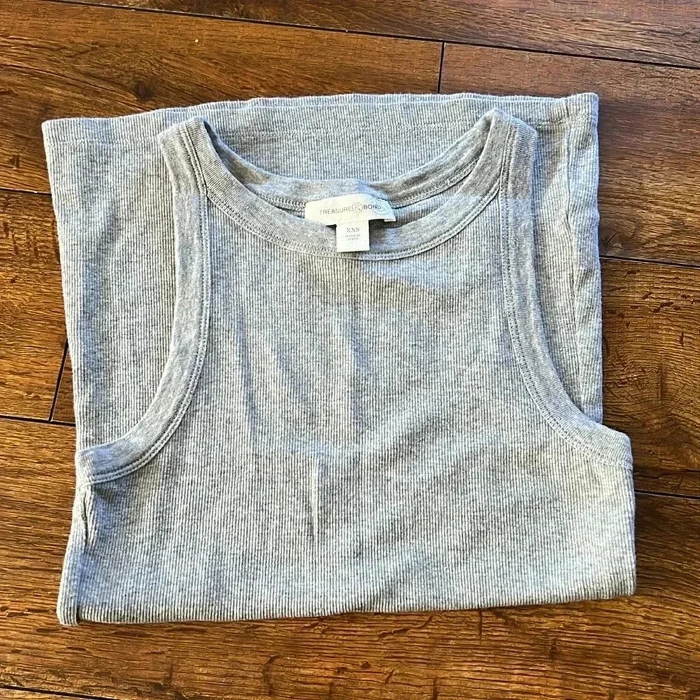 Treasure & Bond Muscle tank - Picture 3 of 4